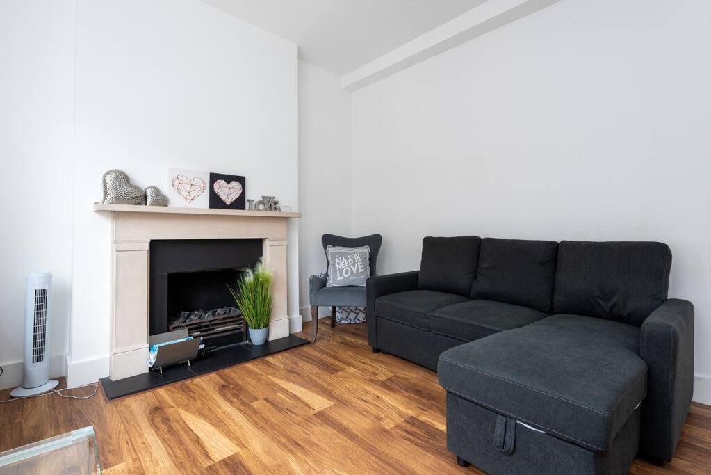 Beautiful Apartment By Hyde Park Ss2 London Exteriör bild